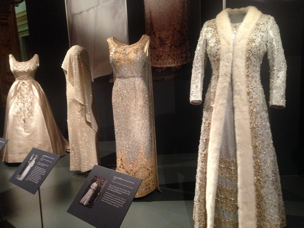 Fashioning a Reign: 90 Years of Style - Lynsey Scott, Review | The ...